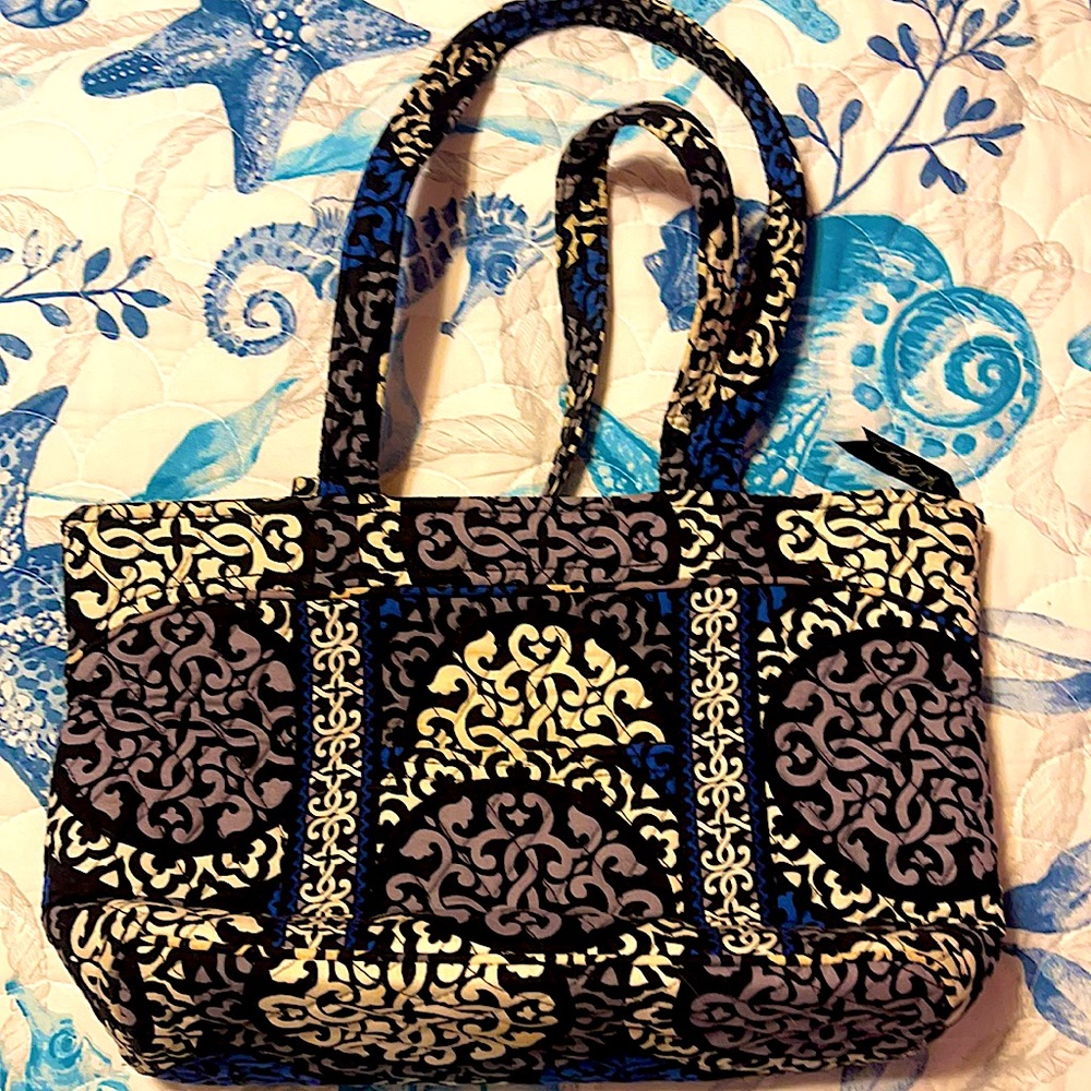 Vera Bradley small tote